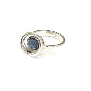 Anello in Argento con acquamarina cabochon